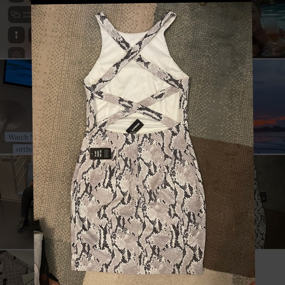 Express nwt back detail snake dress